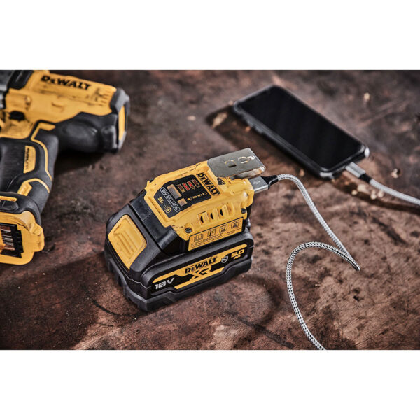 Dewalt DCB094K-QW 18V XR® USB-lader - Bilde 4